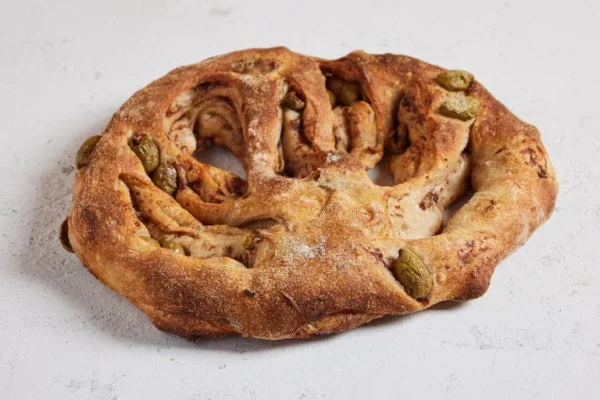 לחם פוגאס זיתים